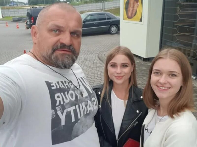 Найсильніша людина планети Вірастюк підробляє водієм у BlaBlaCar