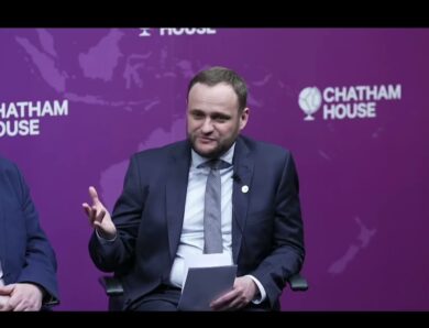 Олексій Кулеба взяв участь у конференції Chatham House та ЄБРР