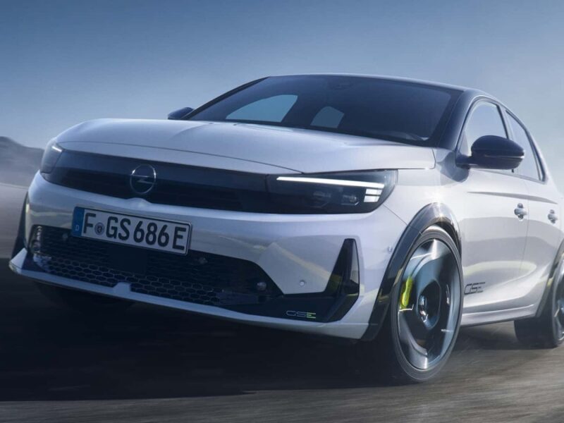 Opel представив спортивну версію електричної Corsa