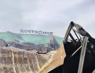 Під Новосибірськом згорів торговий центр