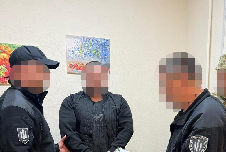 Побиття військового перед строєм: затримано підозрюваного