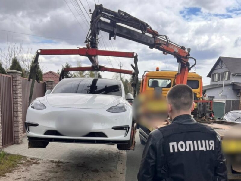 Поліція провела десятки обшуків у керівників ТЦК