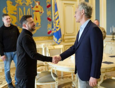 Президент зустрівся з керівником компанії Palantir