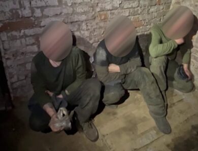 Прикордонники взяли в полон трьох росіян