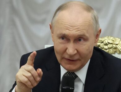 Путін дозволив військовим РФ не гасити кредити