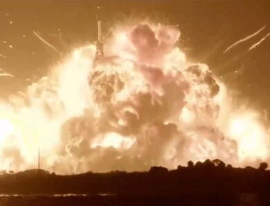Ракета Blue Origin вибухнула при запуску