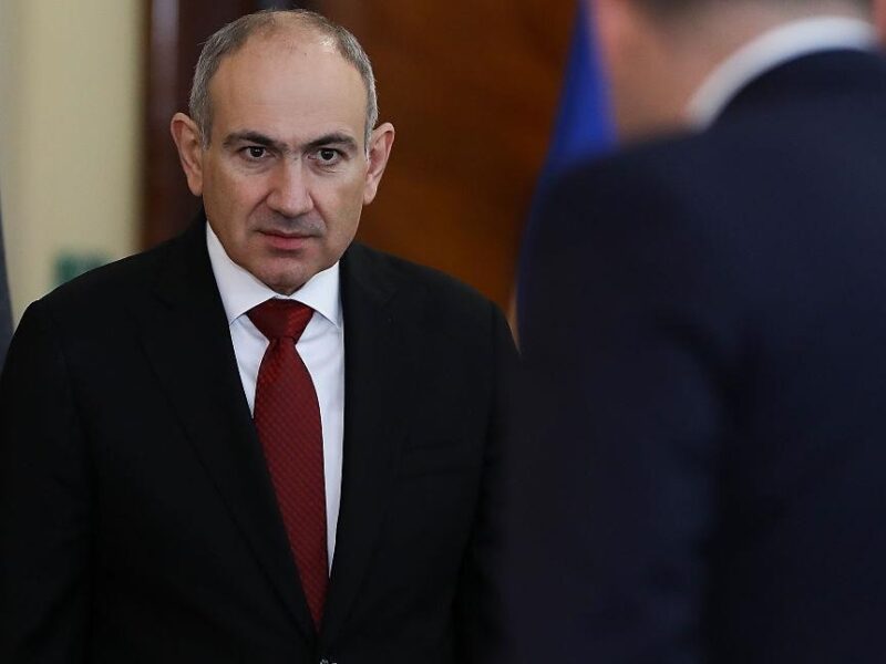 РФ розгорнула масштабну кампанію проти Пашиняна: ЗМІ дізналися “кураторів”
