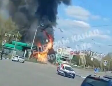 Росія дронами атакує АЗС в різних районах Харкова