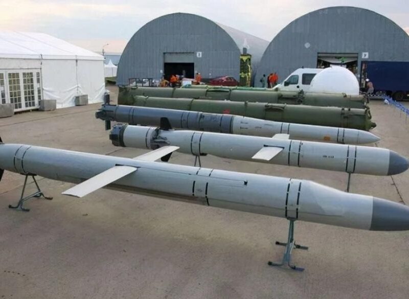 Щойно з конвеєру: стало відомо, чим РФ била по Києву