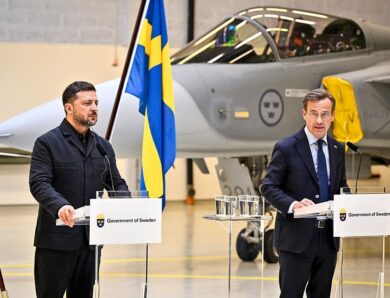 Швеція подарує Україні 16 винищувачів Gripen