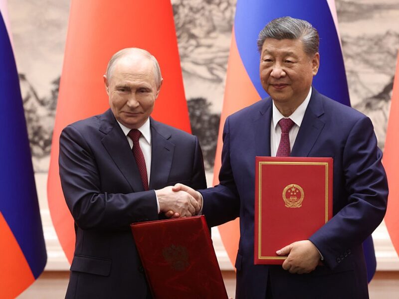 Сі і Путін спільно розкритикували США