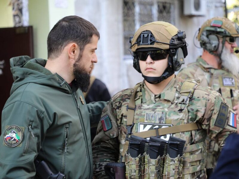Сину Кадирова подарували чергову медаль