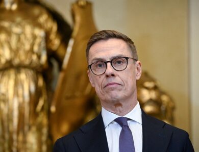 Стубб назвав три сценарії війни в Україні