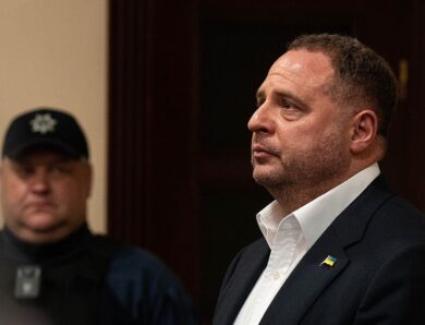 Суд над Єрмаком можуть використати в гібридній війні – посол ЄС