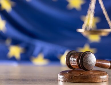 Суд ЄС дозволив заморожувати активи росіян навіть без прямого зв&rsquo;язку