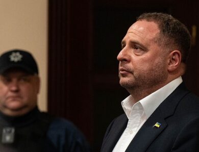 Суд залишив без змін запобіжний захід Єрмаку