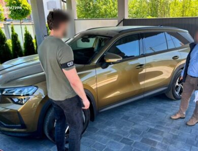 Топпосадовці Франківщини організували схему на будівельних дозволах