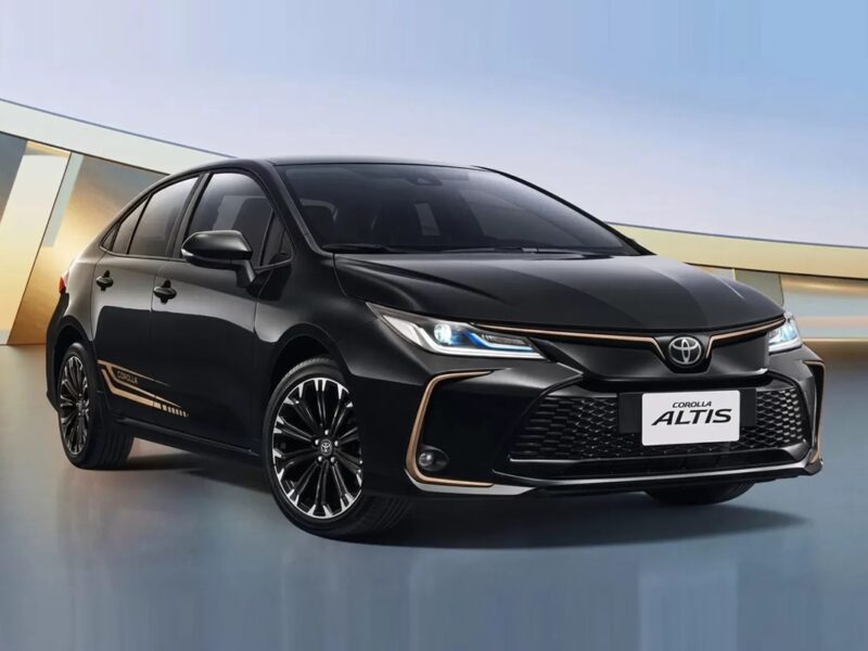 Toyota Corolla отримала ювілейні версії до 60-річчя моделі