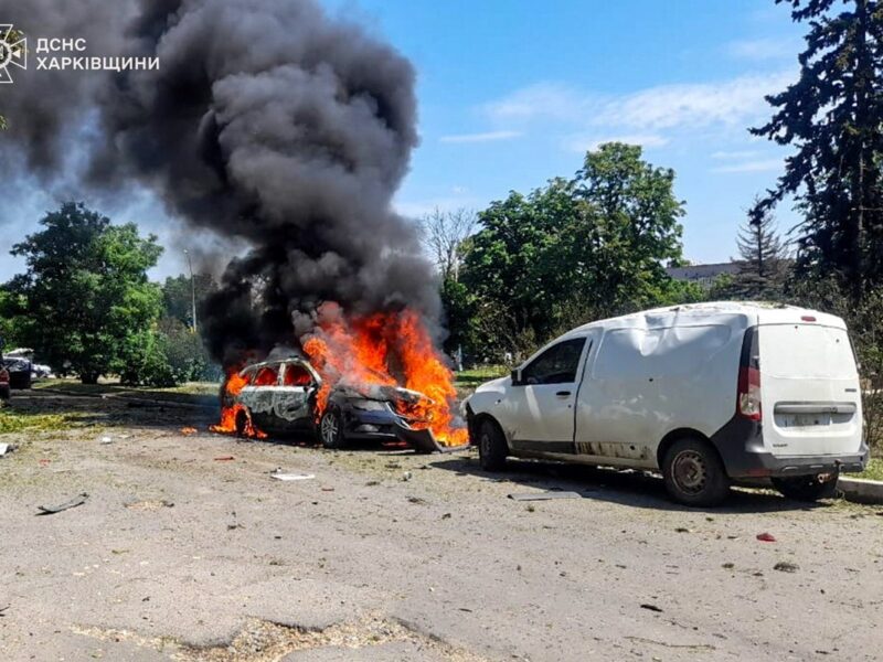 У Балаклії росіяни поранили трьох людей