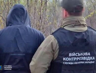 У Харкові безробітний спалив позашляховики ЗСУ