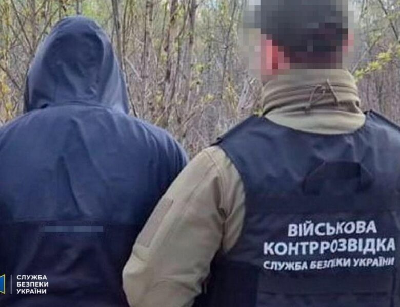 У Харкові безробітний спалив позашляховики ЗСУ