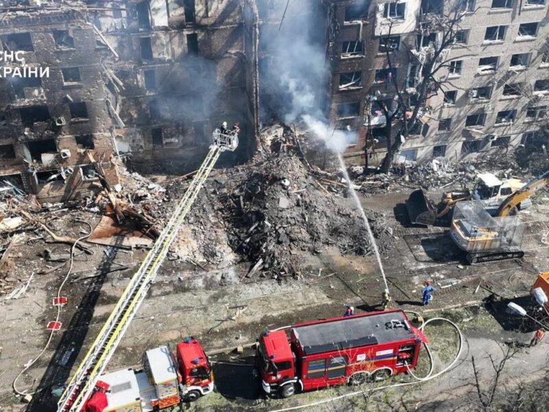 У Києві пошкоджені 300 об’єктів – Зеленський