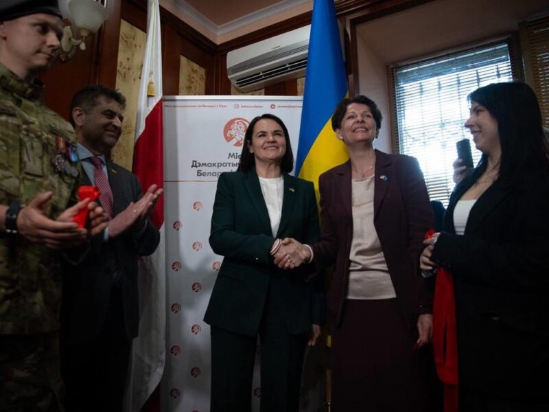 У Києві відкрито представництво демократичної Білорусі – Тихановська