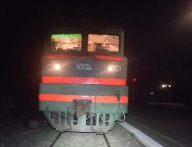У Львові через наїзд потяга загинув чоловік