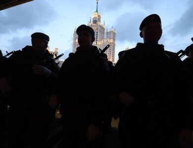 У Пермі скасували парад після атаки на НПЗ