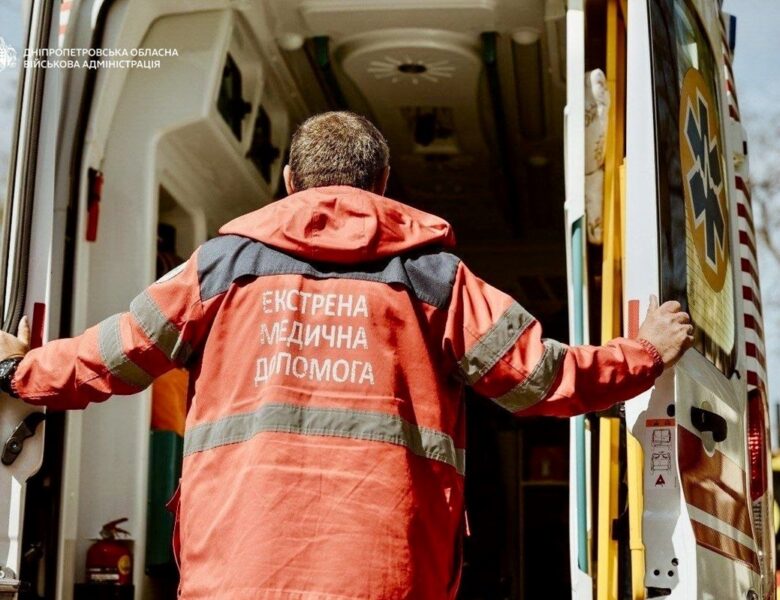 Удар по Дніпру: 15 поранених досі перебувають у лікарнях