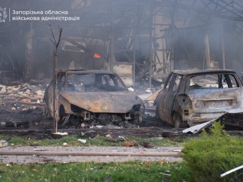 Удар по Запоріжжю: 12 загиблих, 16 поранених