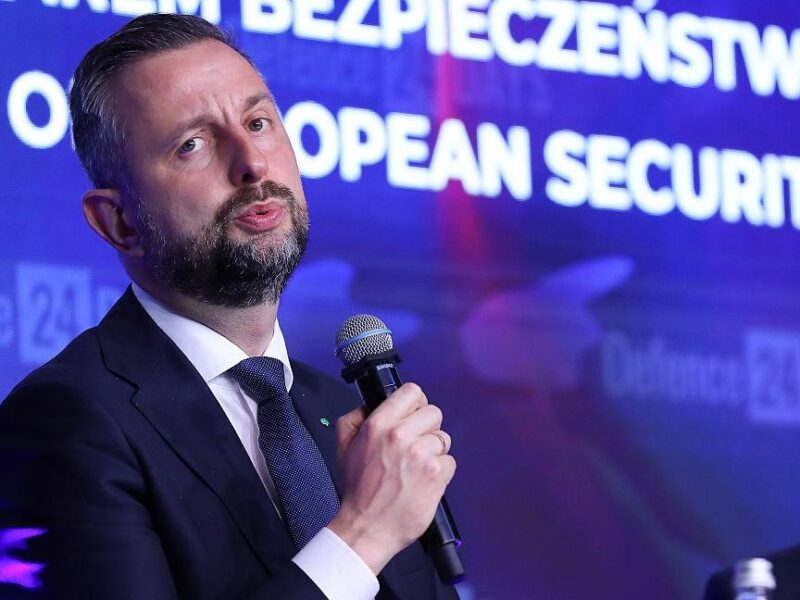 В Польщі відреагували на “скасування передислокації” військових США