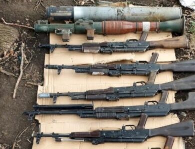 В Україні виявили 20 схронів зі зброєю