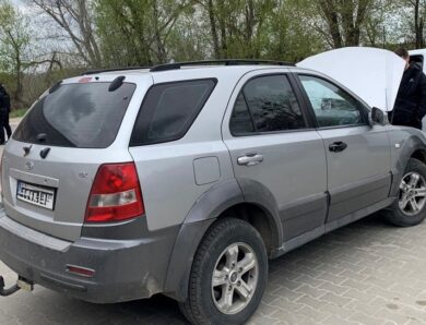 Викрито чергову схему продажу гуманітарних авто для ЗСУ