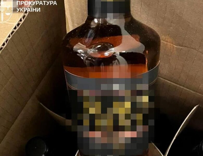Викрито контрабанду алкоголю, який ввозили під виглядом дипвантажу
