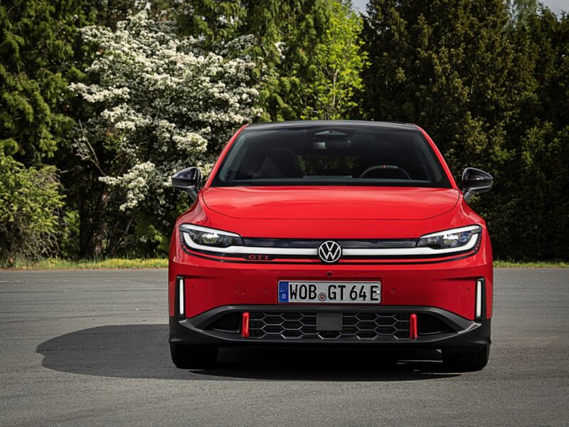 Volkswagen представив електричний хот-хетч ID. Polo GTI