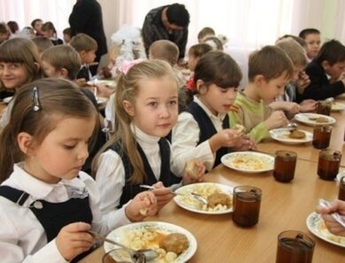 З вересня у школах запровадять зміни в харчуванні