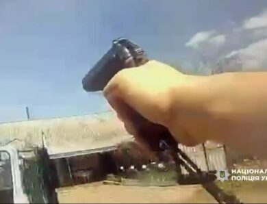 З’явилось відео нападу на поліцію на Хмельниччині