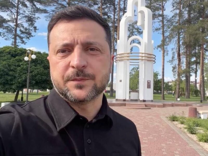 Загроза з Білорусі: Зеленський прибув у Славутич