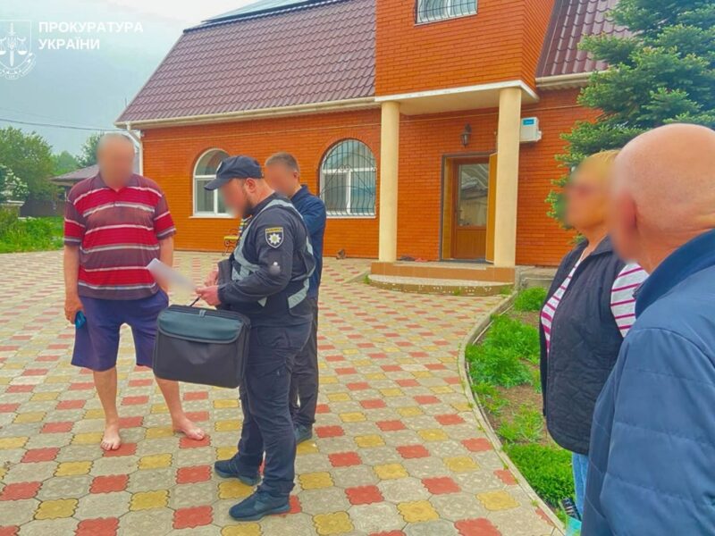 Запорізький посадовець привласнив землі на 6,5 млн