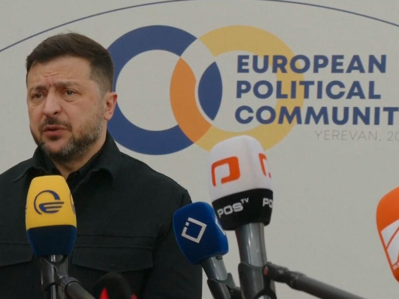 Зеленський прибув на саміт ЄПС