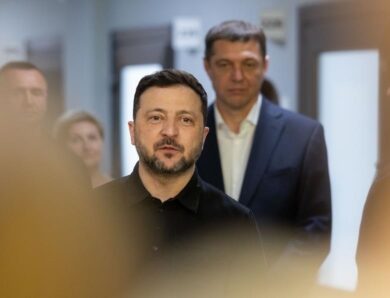 Зеленський прибув з візитом у Рівне
