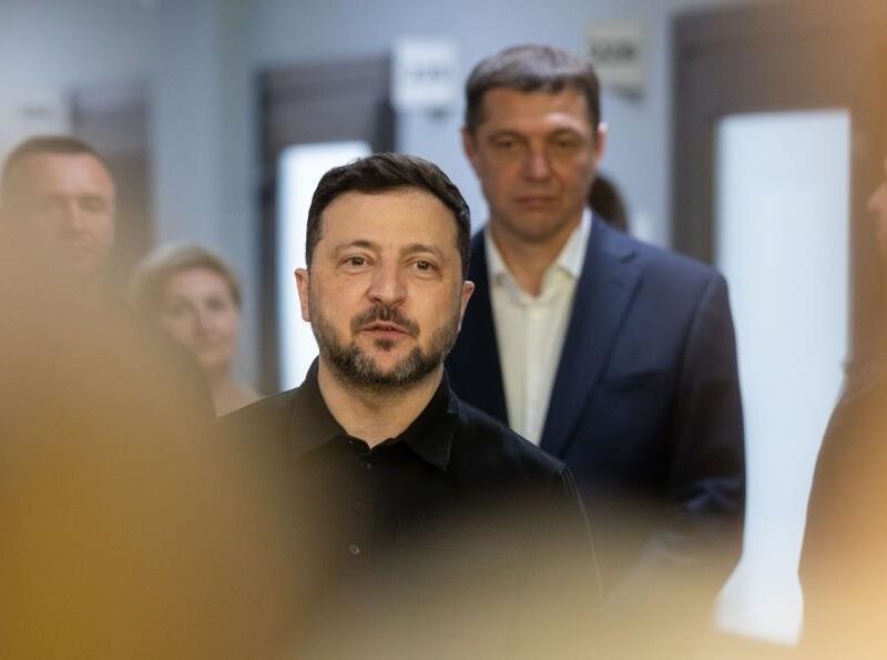 Зеленський прибув з візитом у Рівне