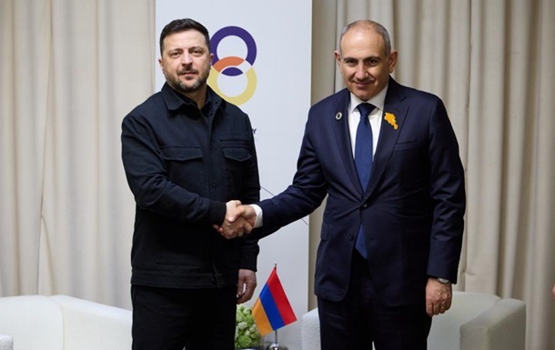Зеленський прокоментував погрози Путіна Вірменії
