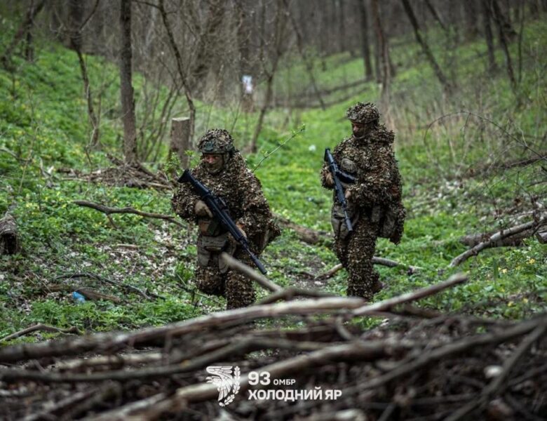 Зірване перемир’я: армія РФ атакує на 11 напрямках