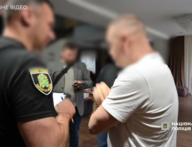 Судитимуть учасників злочинної організації за розкрадання мільйонів на будівництві фортифікацій
