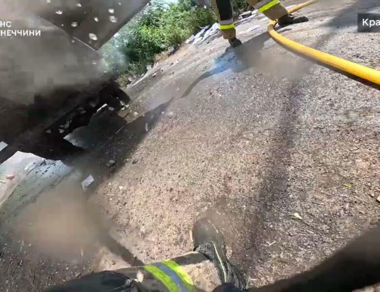 FPV-дрон атакував цивільний автомобіль у Красноторці: поранено водія