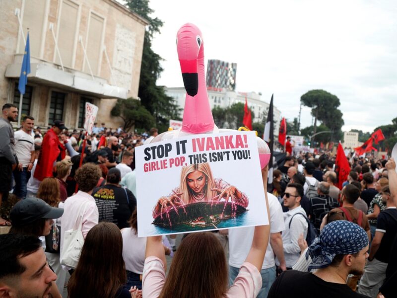 Албанці протестують проти будівництва зятя Трампа у заповіднику