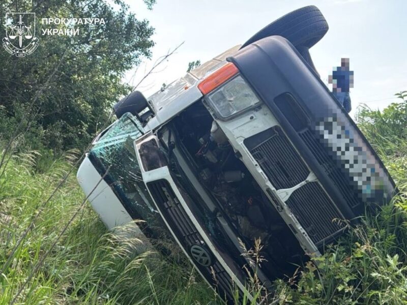 Автобус з дітьми потрапив у ДТП на Харківщині