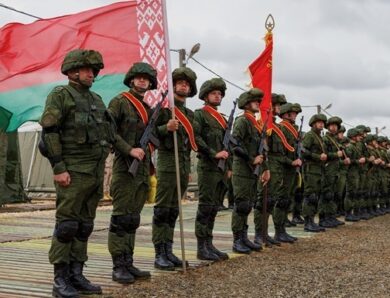 Білоруська опозиція попередила Київ про підготовку Лукашенка до війни